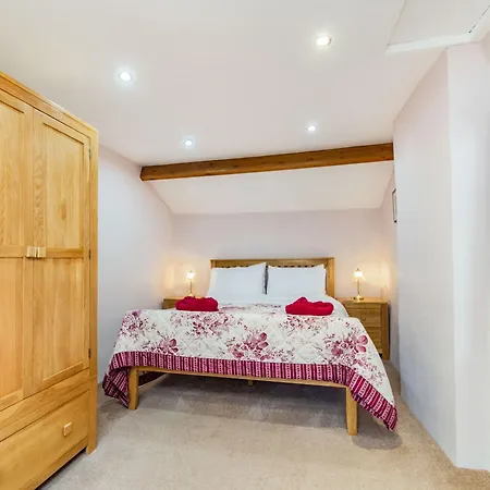 Old Dame School * Bainbridge