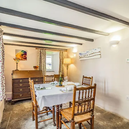 Old Dame School * Bainbridge